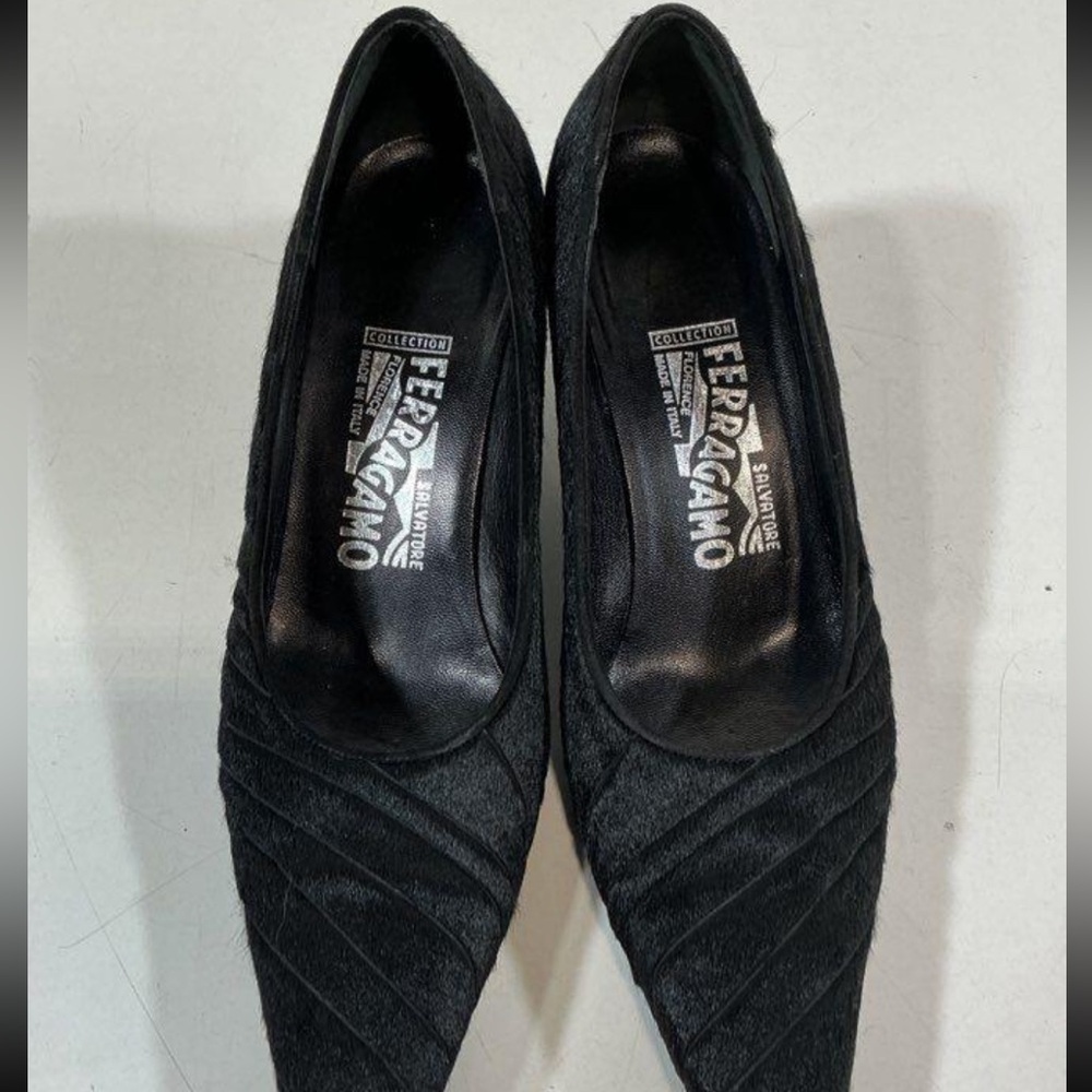 Women’s Salvatore Ferragamo Black Calf Hair Pumps Shoes Size 7.5B